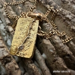Złoty wisior w archeologicznym stylu z brylantem - atelier Skrocki w Biżuteria/Dla mężczyzn