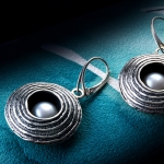 Srebrne kolczyki z perłą - SHAMBALA w Biżuteria/Kolczyki